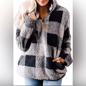 Irelia Women’s Plaid Sherpa Sweatshirt with Pockets